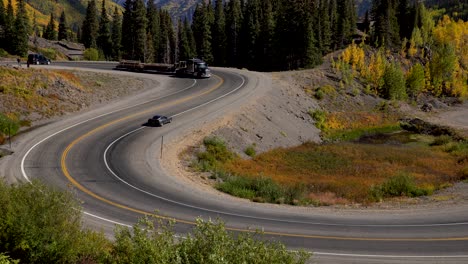 Closeup-view-of-cars-travelling-on-a-curvy-section-of-the-Million-Dollar-Highway-in-the-San-Juan-Mountains-of-Colorado