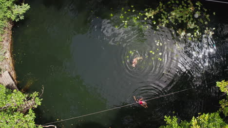 Drone-Disparó-Sobre-Un-Cenote---Quintana-Roo---México