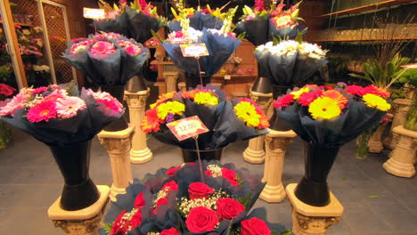 Beautiful-Colorful-flowers-bouquets,-bunch-of-flowers,-exposed-in-the-entrance-hall-of-a-flowers-shop-