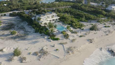 Seaside-mansion-on-the-beach-in-Providenciales-in-the-Turks-and-Caicos-archipelago
