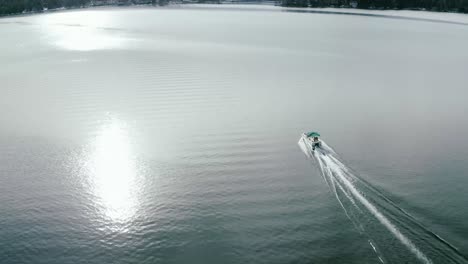4K-Boat-on-Lake-Drone