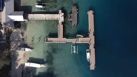 Abandoned-dock-pier-on-Gili-Island-in-Indonesia-during-covid19-pandemic-lockdown