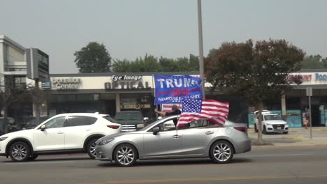 Donald-Trump-2020-car-caravan