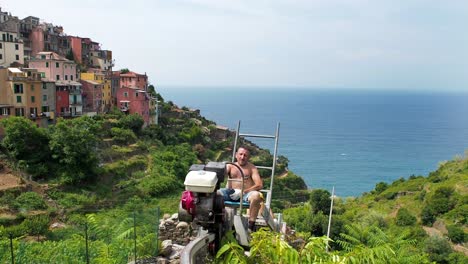 Vineyards-with-sea-view-in-The-Cinque-Terre-village-of-Corniglia-that-sits-on-a-terraced-hillside