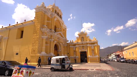 Colonial-hispanic-church.-Antigua-Guatemala