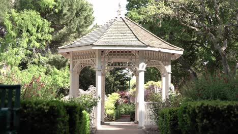 Gazebo-structure-surrounded-by-nature