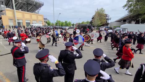 Prestigiosa-Banda-De-Marcha-Oficial-De-Honores-Funerarios-En-Ceremonia-Militar,-Canadá,-31-De-Agosto-De-2021