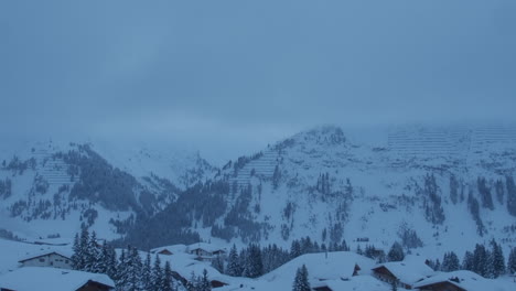 Zeitraffer-Der-Wolken-In-Lech-Am-Arlberg,-Vorarlberg,-Österreich