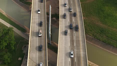 Antena-De-Autos-En-La-Autopista-45-Norte-Cerca-Del-Centro-De-Houston