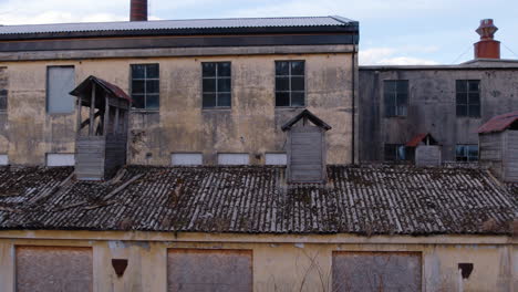 Old-forgotten-factory-that-needs-renovation