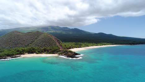 La-Increíble-Vista-Aérea-De-Makena-Beach,-También-Conocida-Como-Big-Beach-En-Maui,-Hawaii