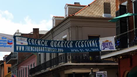Banner-Del-Festival-Del-Barrio-Francés-Festival-De-Música-Libre-De-Royal-Street