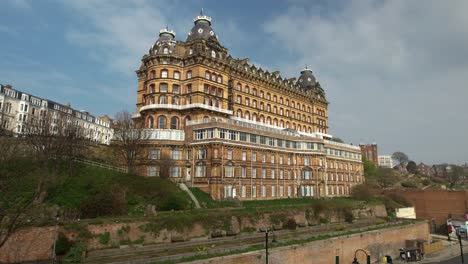 Aerial-parallax-shot-of-Scarborough-is-a-Victorian-seaside-resort-in-Northern-England
