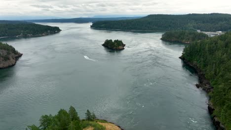 Aerial-view-pushing-away-from-Deception-Pass-and-towards-Strawberry-Island
