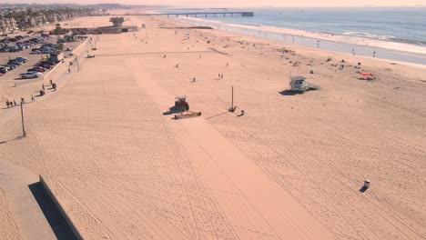 Aerial-footage-of-Venice-Beach.-Bikes-and-runners