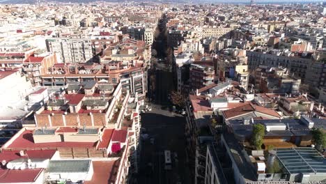 Straßen-Und-Typische-Gebäude-Von-Barcelona,-Spanien