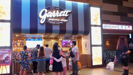 Garrett-store-facade-with-its-popcorn-shoppers