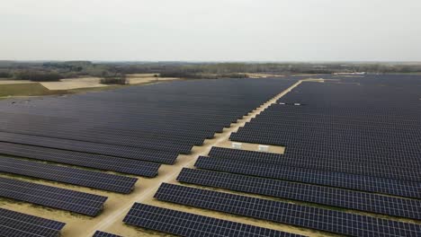 Aerial-view-of-large-solar-farm