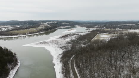 Panorama-Of-River,-Leafless-Trees,-Snowy-Landscape-During-Wintertime-In-Arkansas,-USA
