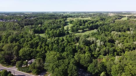 Aerial-view-of-a-golf-course-nestled-in-a-Halton-Hills-neighborhood