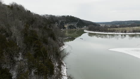 Flying-Through-Waterbody-At-Neills-Bluff-In-Washington-County,-Arkansas,-United-States