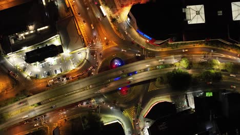 Hyperlapse-aerial-drone-view-of-the-traffic-at-San-Pedro-Highway,-Costa-Rica