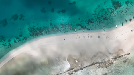 Drone-view-of-a-paradise-island-in-the-Indian-Ocean-with-turquoise-water,-Zanzibar