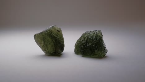 Authentic-Raw-Moldavite-Rocks-Crystal-Gemstone-4k-30p-Macro-Shots