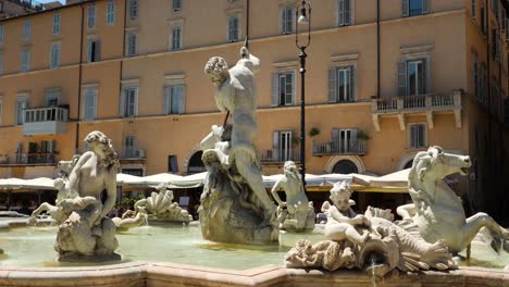 Fountain-of-the-Neptune-by-Giacomo-Della-Porta-in-Piazza-Navona