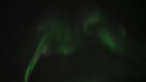 Northern-lights-in-the-sky-in-lofoten-islands