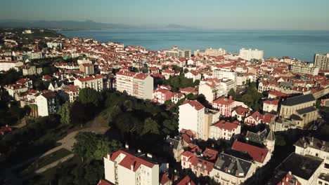 Biarritz-city-with-sea-in-background,-France