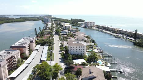 drone-view-of-Longboat-Key,-Sarasota,-Florida