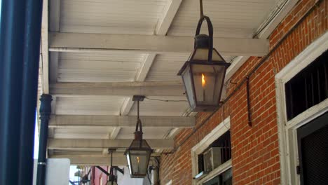 Gas-Lantern-Hanging-From-Balcony-French-Quarter-New-Orleans