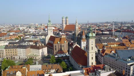Beautiful-Aerial-View-of-Marienplatz-in-Munich,-Germany-on-Summer-Day