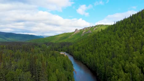 4K-Drone-Video-of-Mountains-and-Blue-Sky-above-Chena-River-at-Angel-Rocks-Trailhead-near-Chena-Hot-Springs-Resort-in-Fairbanks,-Alaska