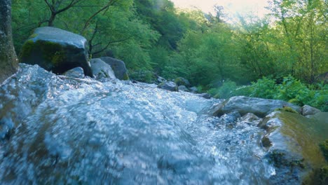 Fresh-Mountain-River,-Slow-Push-Into-Water,-Daisen-National-Park,-Tottori-Japan