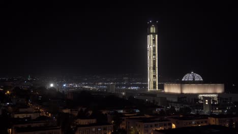 East-coast-of-Algiers-by-night-3
