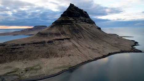 Close-up-Iceland-Drone-of-Kirkjufell-Mountain-Western-Iceland-Snaefellsnes-Pennisula