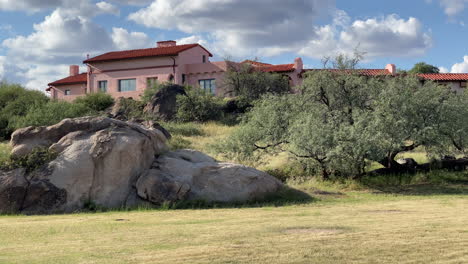 Amerind-Museum-in-Dragoon-Village-Arizona,-a-Native-American-education-center