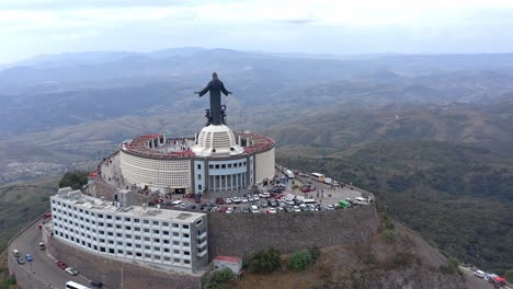 Aerial:-Cristo-Rey,-spiritual,-Guanajuato-Mexico,-drone-view