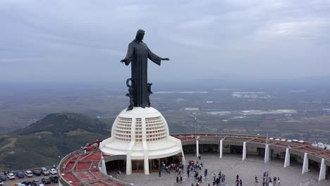 Antena:-Cristo-De-La-Montaña,-Guanajuato,-Mexico,-Drone-View