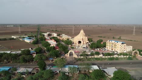 Aerial-shot-of-900-temples-situated-in-the-Gujrat-city-of-India
