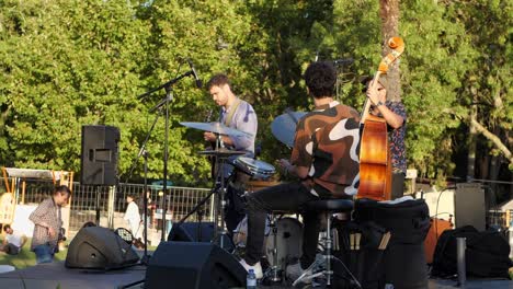 Jazz-band-performing-concert-outdoors,-music-festival