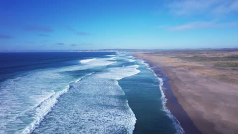Aerial-Pull-Back-over-Northern-California-Beach
