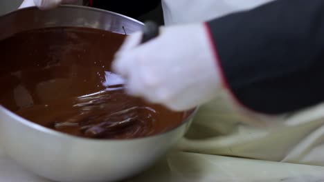 Kochen,-Um-Schokolade-Zu-Schlagen