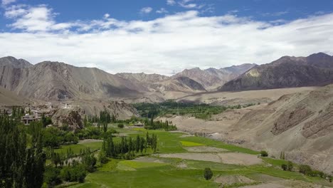 Atemberaubende-Landschaft-In-Ladakh,-Indien
