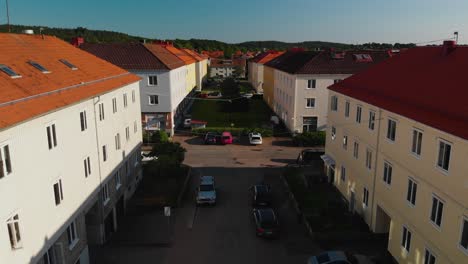 Aerial-footage-recorded-on-a-low-altitude-showing-apartments-in-Kalltorp,-Gothenburg,-Sweden