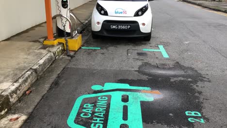Elektro-Carsharing-In-Singapur