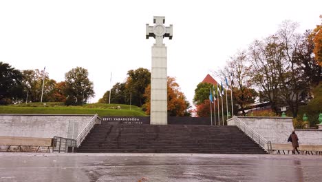 The-modern-monument-to-the-Estonian-independence-in-the-freedom-square-in-Tallinn,-Estonia