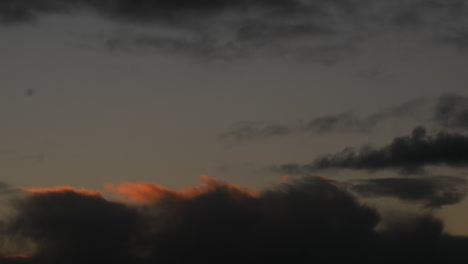 Dark-clouds-time-lapse-on-dusk